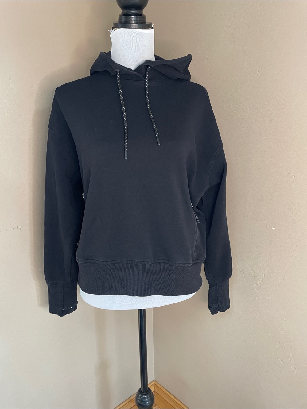 Old Navy Active Black Women's Dynamic Fleece Hooded Sweatshirt, Medium